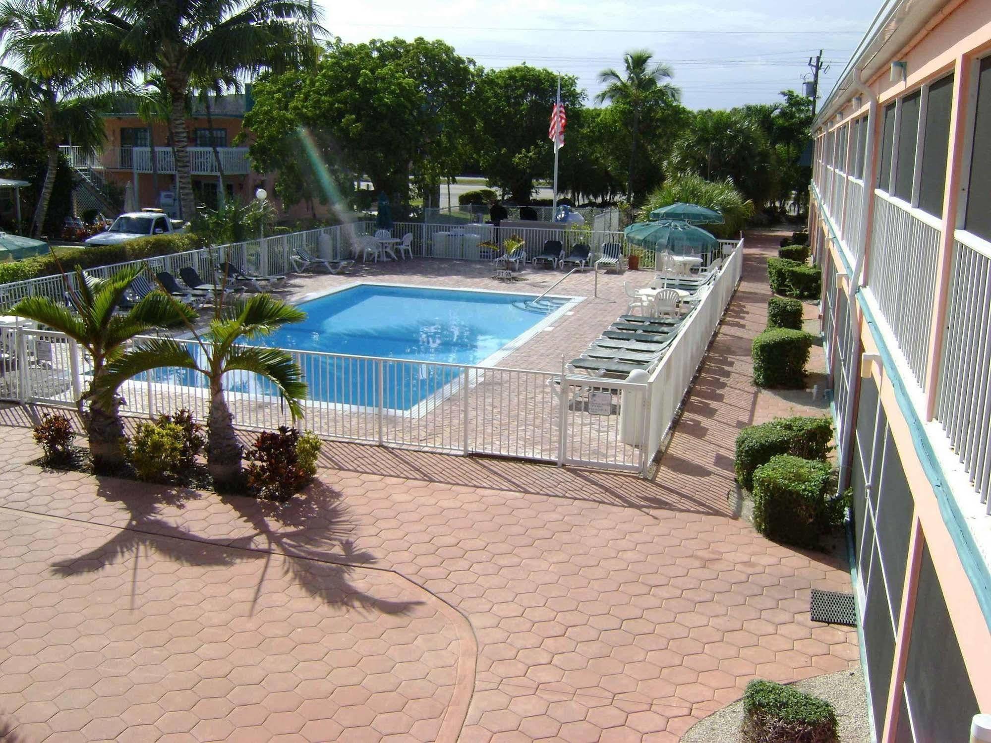 Breezy Palms Resort Islamorada Exterior foto
